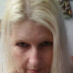 Meet your Posher, Debra